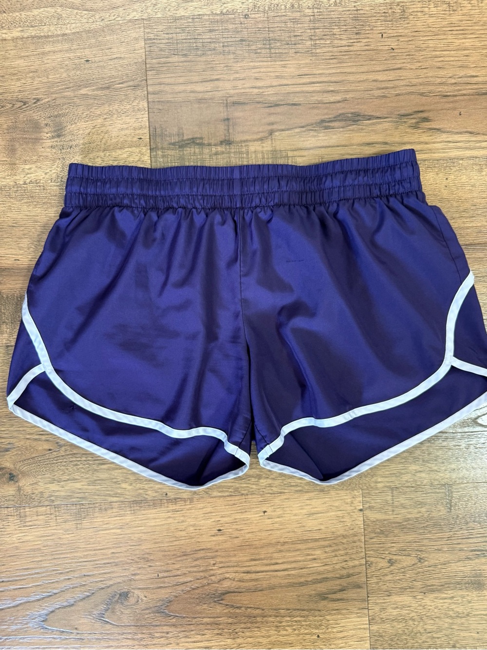 ATHLETIC Works Women’s Purple Running Shorts with Contrast Trim Size L